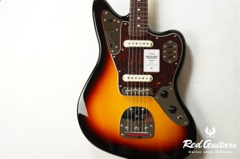 MADE IN JAPAN TRADITIONAL 60S JAGUAR - 3 Color Sunburst